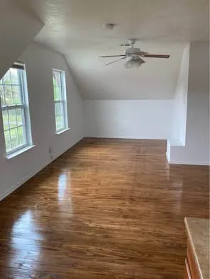 $2,000 | 633 Bradley Street, Seabrook, TX 77586