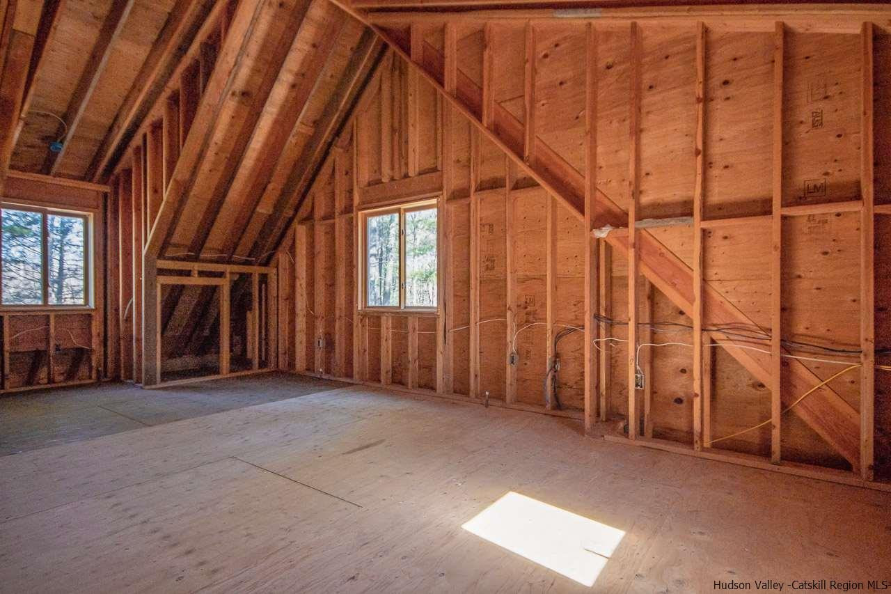 59 Markle Road Kerhonkson, NY 12446 - Photo 17 of 24