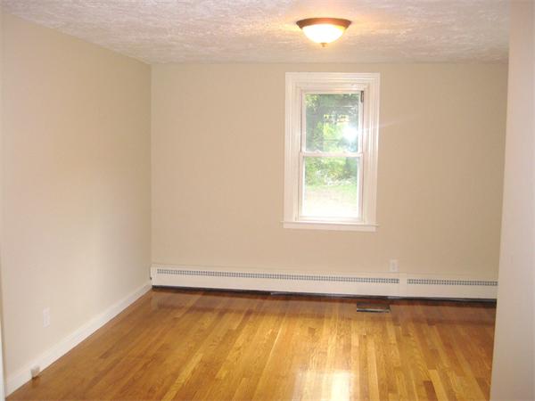 19 Tobin Road Leicester, MA 01611 - Photo 13 of 30 Gallery Image 13