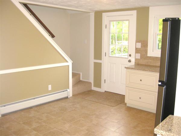 19 Tobin Road Leicester, MA 01611 - Photo 8 of 30 Gallery Image 8