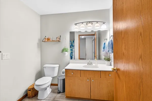 $270,000 | 455 Bowlavard Avenue, Unit 2, Belleville, WI 53508