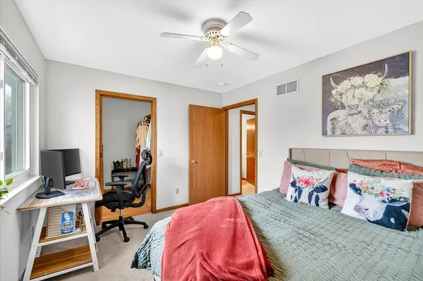 $270,000 | 455 Bowlavard Avenue, Unit 2, Belleville, WI 53508