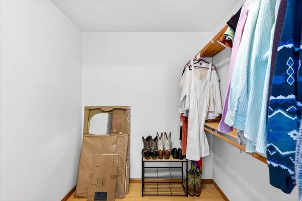 $270,000 | 455 Bowlavard Avenue, Unit 2, Belleville, WI 53508