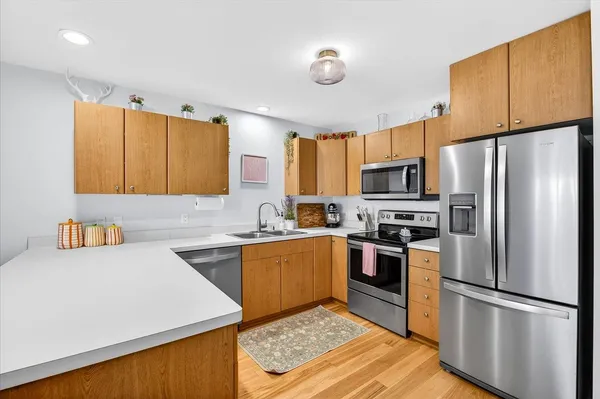 $270,000 | 455 Bowlavard Avenue, Unit 2, Belleville, WI 53508