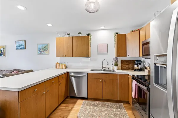 $270,000 | 455 Bowlavard Avenue, Unit 2, Belleville, WI 53508