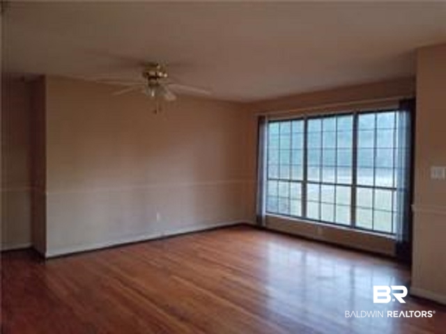 5400 Higgins Drive Satsuma, AL 36572 - Photo 3 of 13