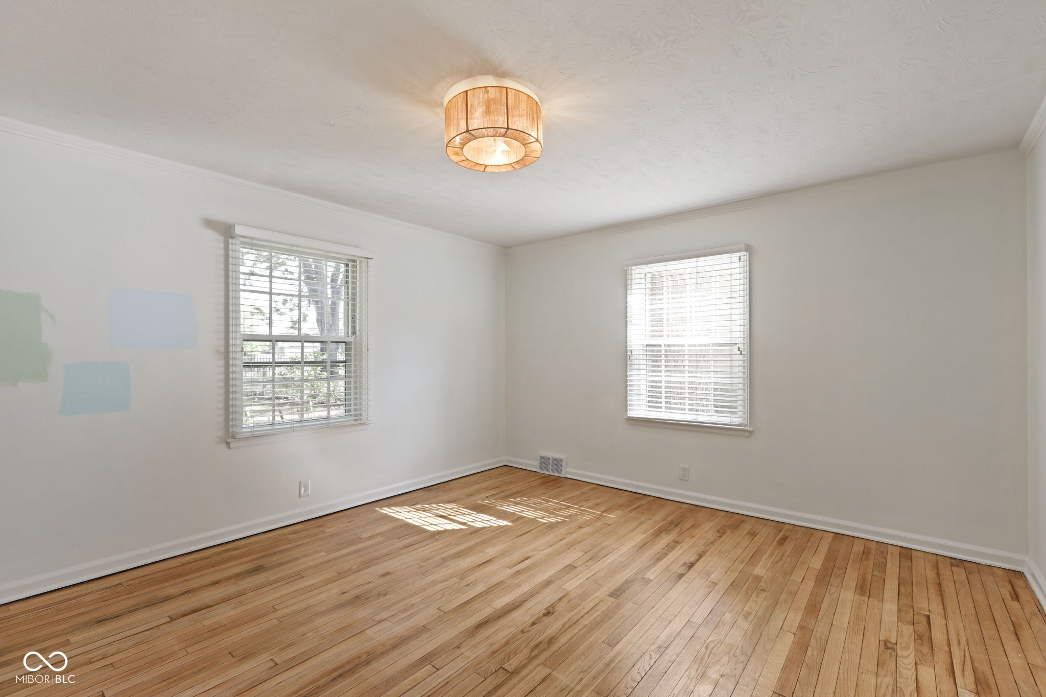 8647 North College Avenue Indianapolis, IN 46240 - Photo 26 of 36