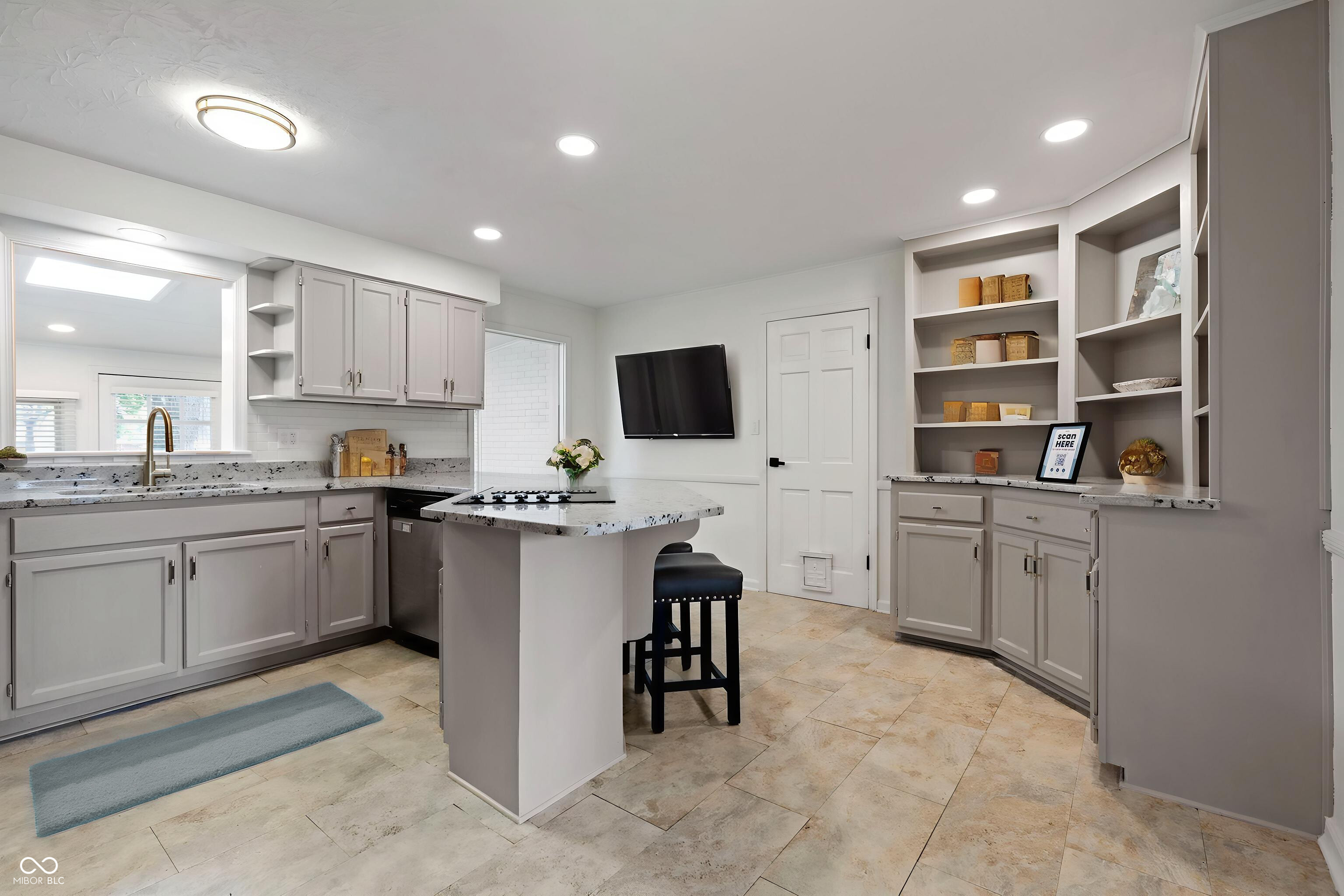 8647 North College Avenue Indianapolis, IN 46240 - Photo 10 of 36