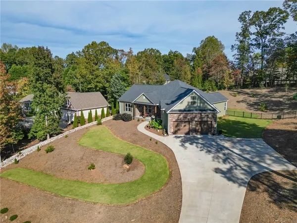 $849,900 | 171 South Oak Pointe Drive, Seneca, SC 29672