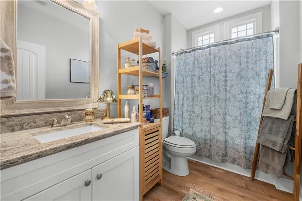 $849,900 | 171 South Oak Pointe Drive, Seneca, SC 29672