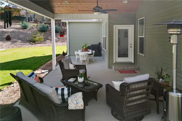 $849,900 | 171 South Oak Pointe Drive, Seneca, SC 29672