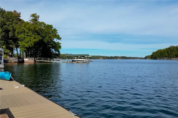 $849,900 | 171 South Oak Pointe Drive, Seneca, SC 29672