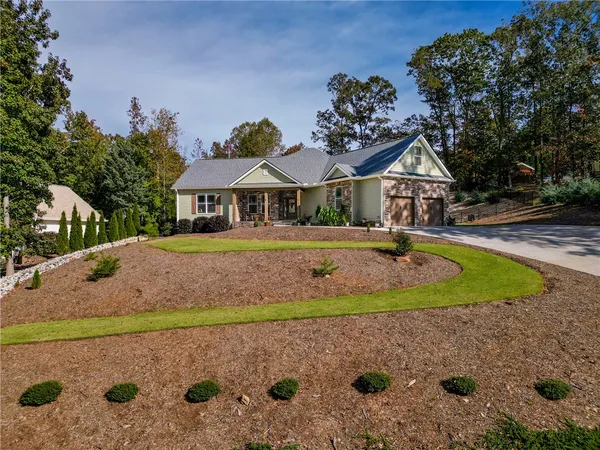 $849,900 | 171 South Oak Pointe Drive, Seneca, SC 29672