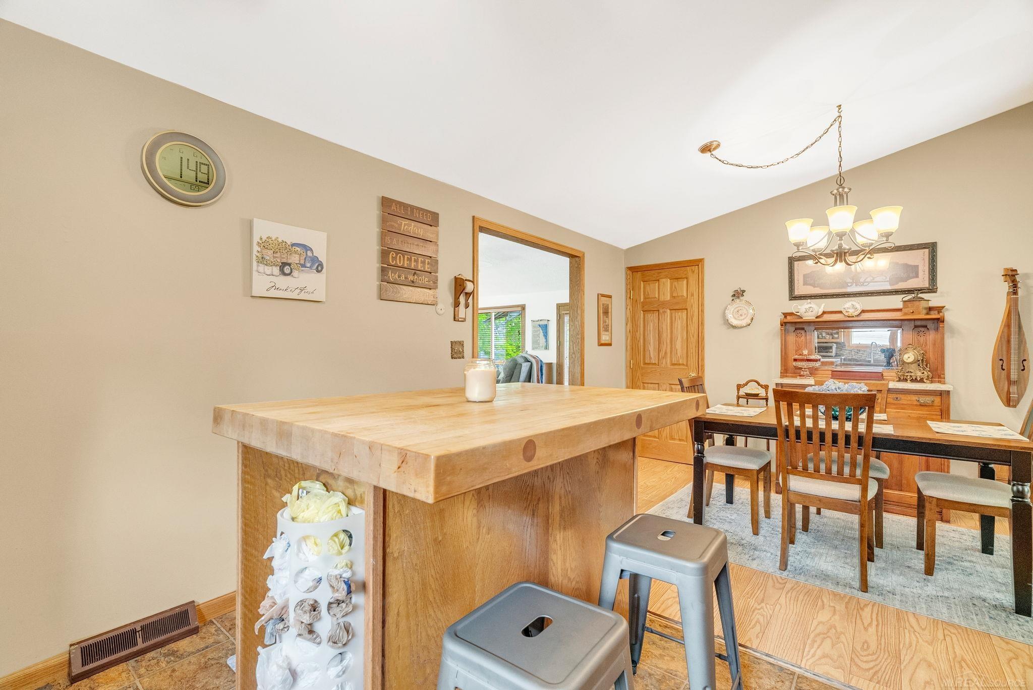 3630 Myrtle Road Fort Gratiot, MI 48059 - Photo 12 of 61 50177714-40e8bedf-e5dc-498f-bfa4-cdaa37746c15.JPG