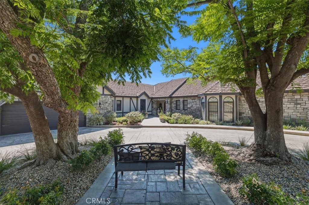 2445 Rolling Ridge Road Riverside, CA 92506 - Photo 15 of 75