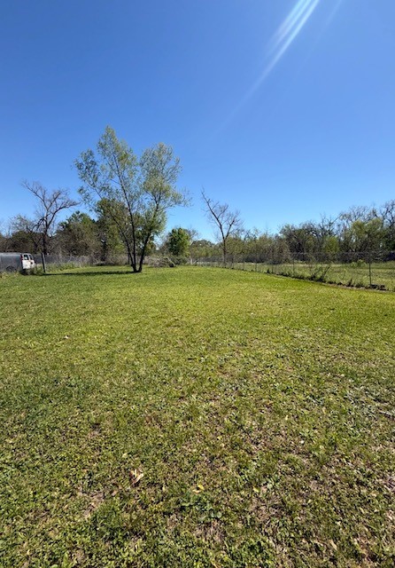 9610 Tower Street Houston, TX 77088 - Photo 16 of 18