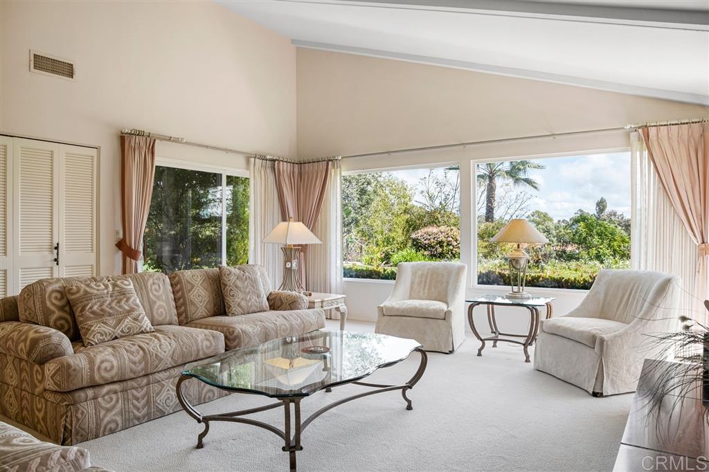 554 San Lucas Drive Solana Beach, CA 92075 - Photo 5 of 25