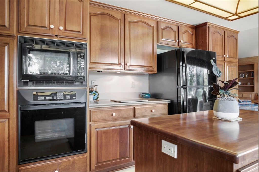 554 San Lucas Drive Solana Beach, CA 92075 - Photo 9 of 25