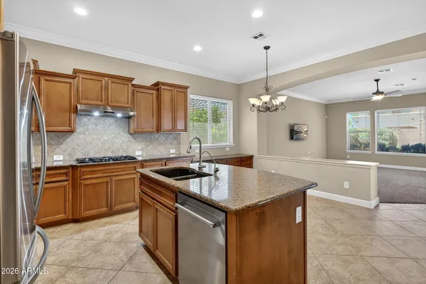 $769,000 | 4101 East Woodside Way, Gilbert, AZ 85297