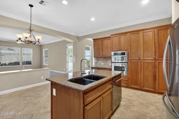 $769,000 | 4101 East Woodside Way, Gilbert, AZ 85297