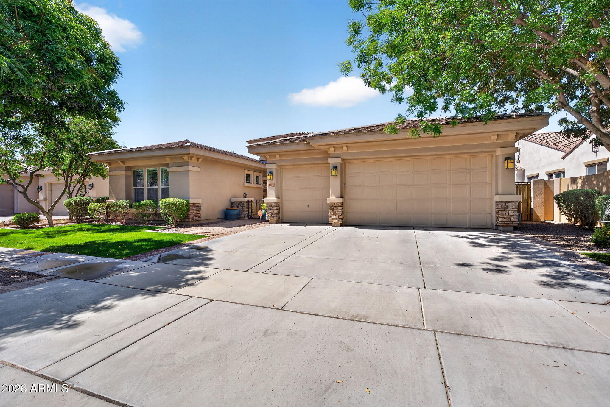 4101 East Woodside Way Gilbert, AZ 85297 - Photo 2 of 81 2-web-or-mls-002E Woodside Way