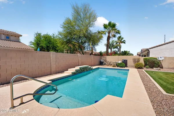 $769,000 | 4101 East Woodside Way, Gilbert, AZ 85297