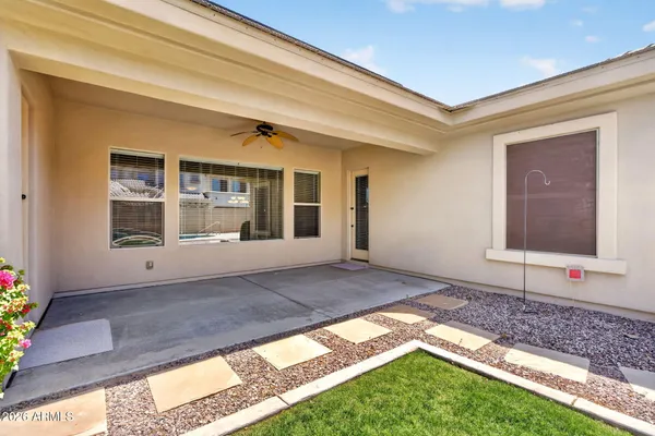 $769,000 | 4101 East Woodside Way, Gilbert, AZ 85297