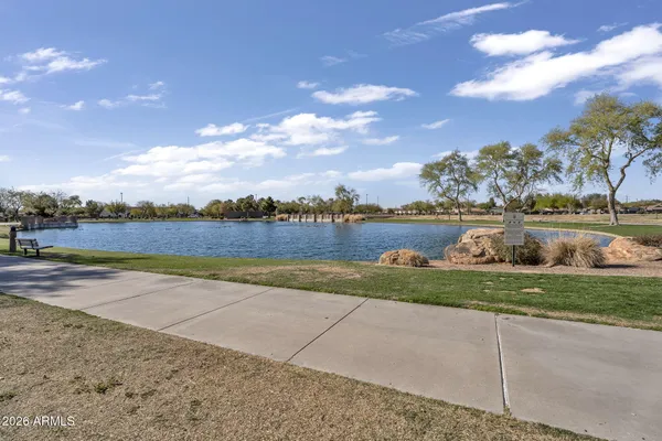 $769,000 | 4101 East Woodside Way, Gilbert, AZ 85297