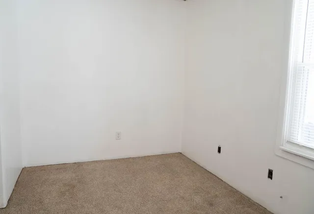 $114,900 | 204 West Walnut Street, Albion, MI 49224