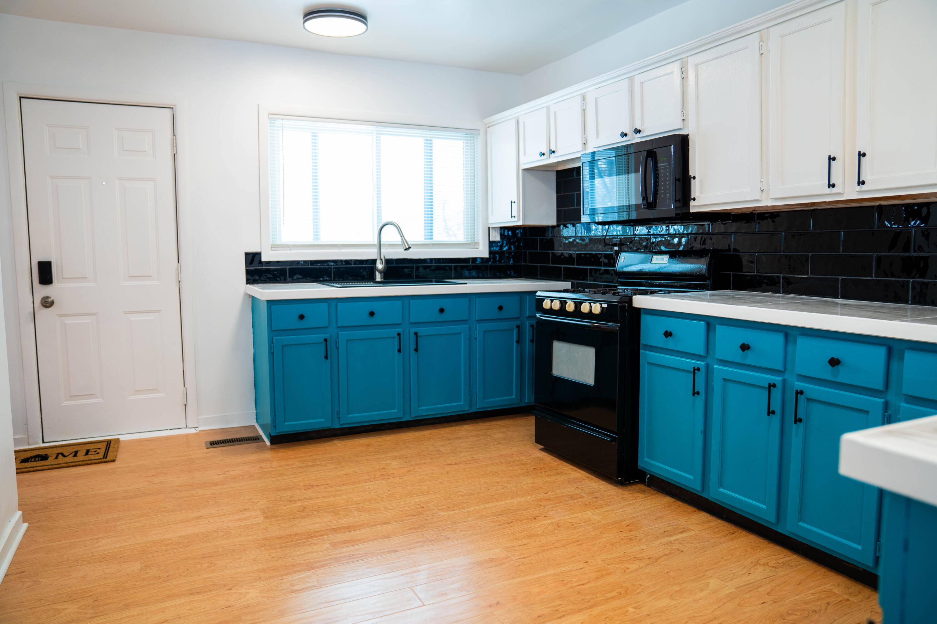 204 West Walnut Street Albion, MI 49224 - Photo 6 of 12 DSC03241