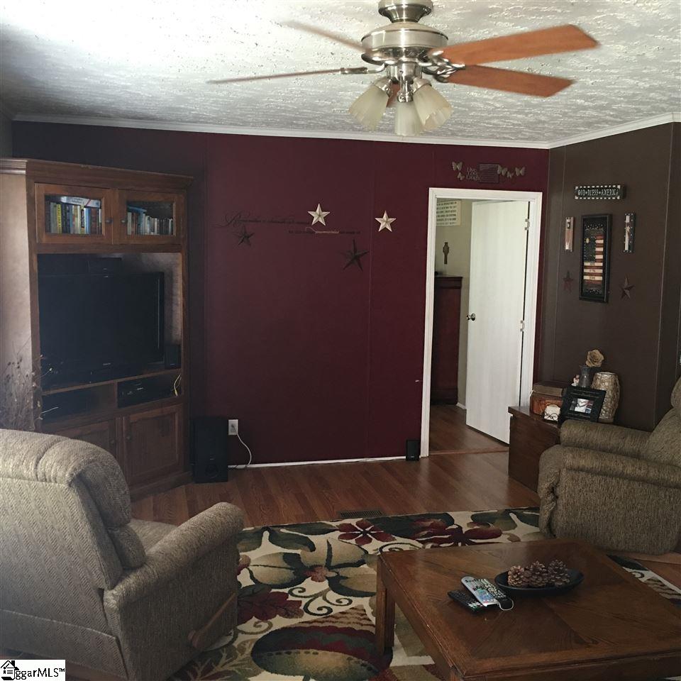 146 West Marion Road Greenville, SC 29617 - Photo 2 of 17 Gallery Image 2