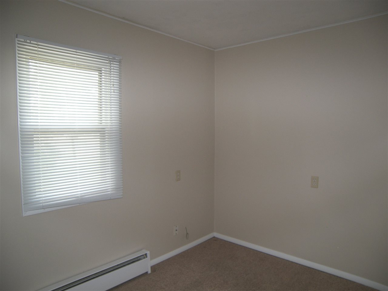 1021 Country Club Road Warsaw, IN 46580 - Photo 21 of 36 Gallery Image 21