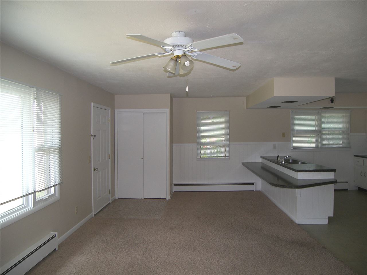 1021 Country Club Road Warsaw, IN 46580 - Photo 10 of 36 Gallery Image 10