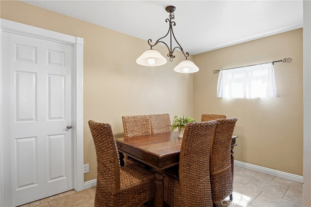 10281 Bouvais Road Anaheim, CA 92804 - Photo 12 of 61