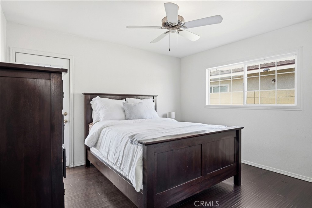 10281 Bouvais Road Anaheim, CA 92804 - Photo 26 of 61 Main House Bedroom 3