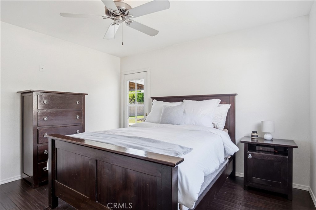 10281 Bouvais Road Anaheim, CA 92804 - Photo 28 of 61 Main House Bedroom 3