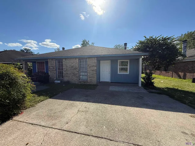 $190,000 | 8252-54 Skysail Avenue, Baton Rouge, LA 70820