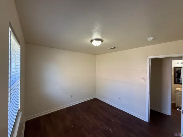 $190,000 | 8252-54 Skysail Avenue, Baton Rouge, LA 70820