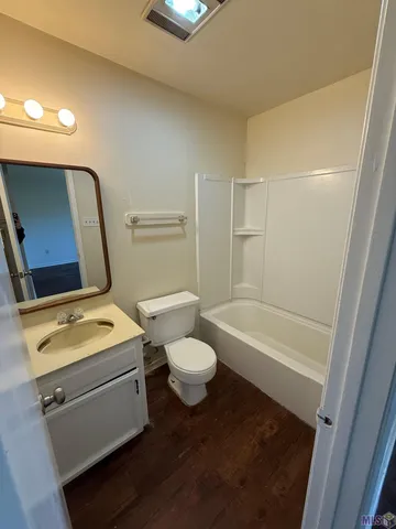 $190,000 | 8252-54 Skysail Avenue, Baton Rouge, LA 70820