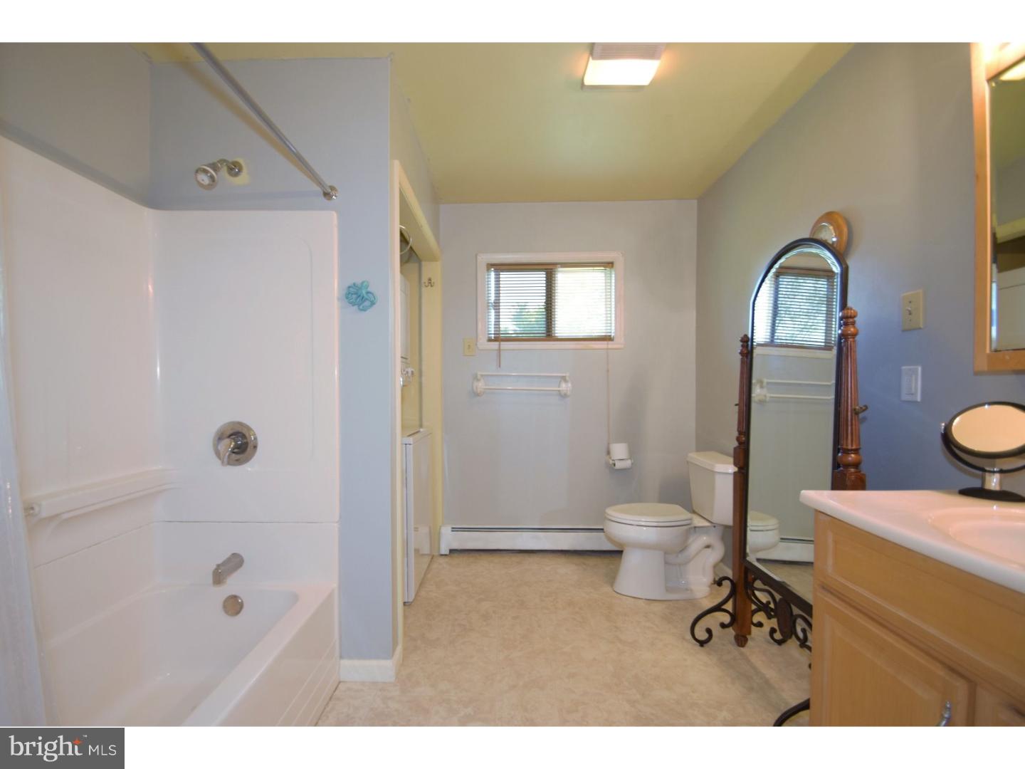 807 West Bridge Street Spring City, PA 19475 - Photo 16 of 25 In-law Suite