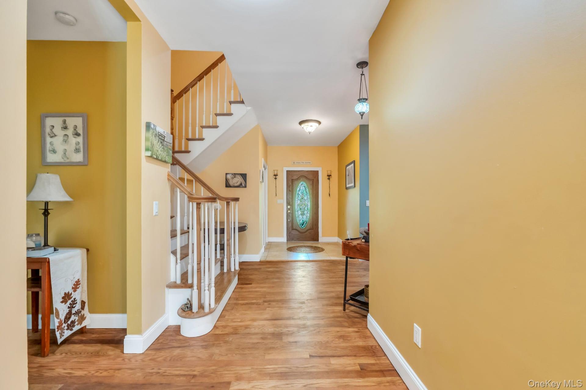 506 Moriches-Middle Island Road Manorville, NY 11949 - Photo 15 of 50