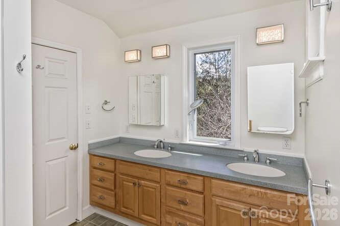 179 Marlborough Road Asheville, NC 28804 - Photo 31 of 43