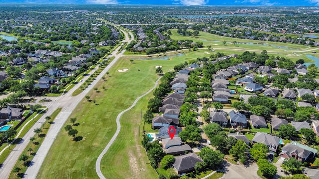 $355,000 | 10518 Lyndon Meadows Drive, Houston, TX 77095