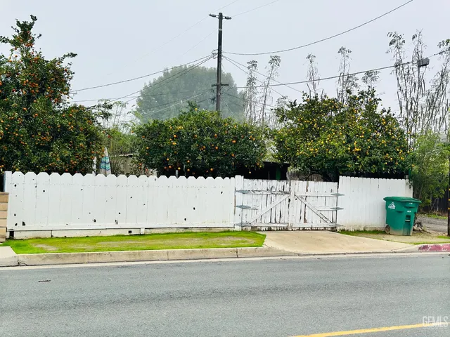 a view of a swimming pool