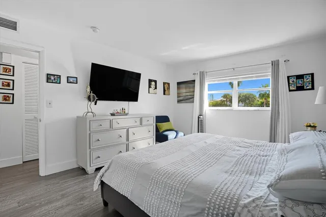 $125,000 | 5300 Washington Street, Unit J214, Hollywood, FL 33021