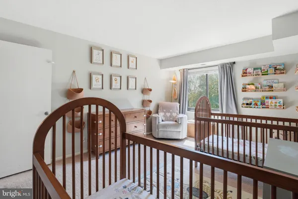 $375,000 | 309 Yoakum Parkway, Unit 603, Alexandria, VA 22304