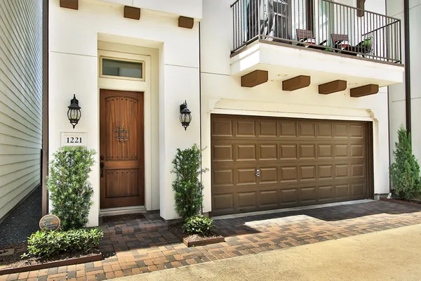 a sign that is on the side of a building