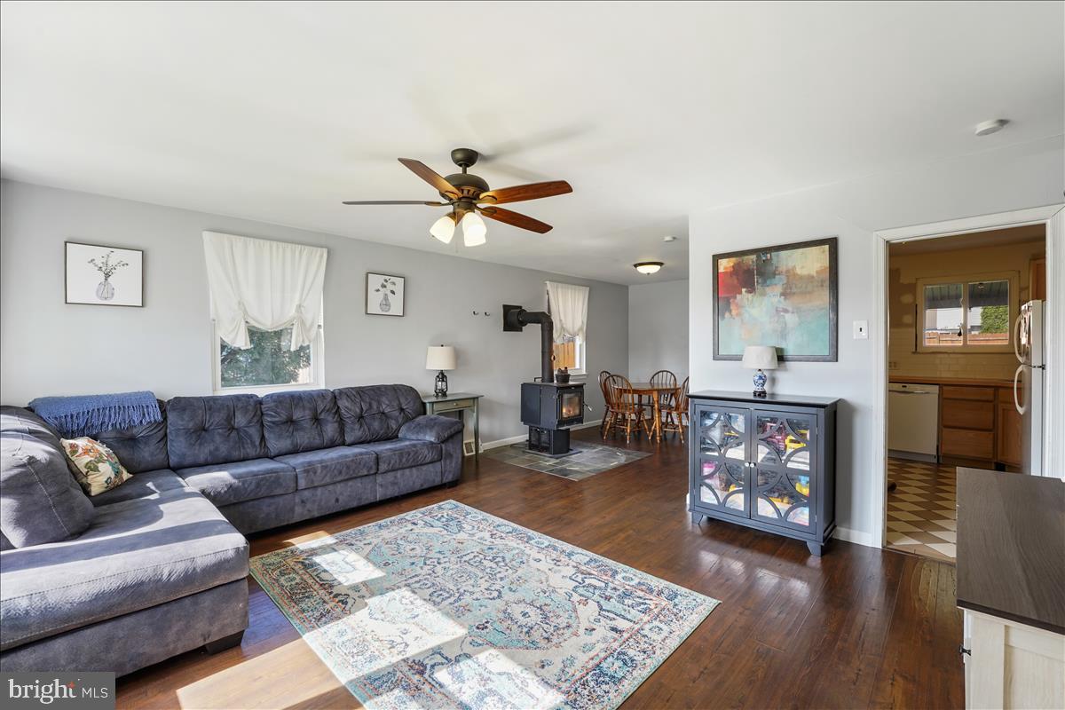 1609 Buttonwood Road Flourtown, PA 19031 - Photo 15 of 33