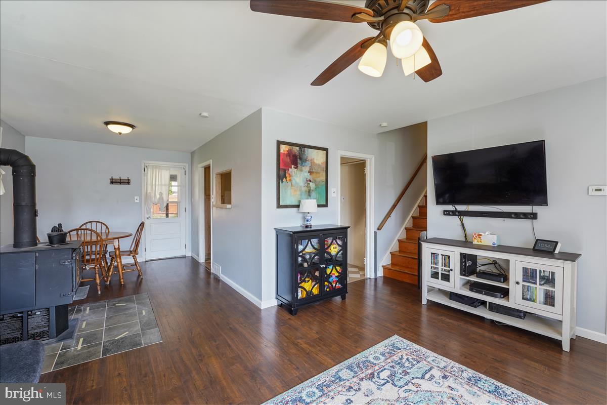 1609 Buttonwood Road Flourtown, PA 19031 - Photo 16 of 33
