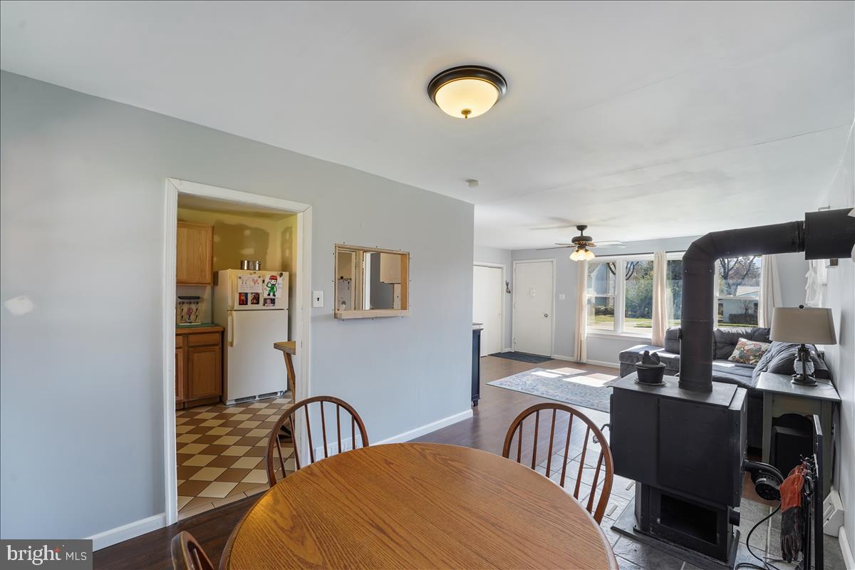 1609 Buttonwood Road Flourtown, PA 19031 - Photo 19 of 33